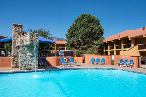 Alta Hotel image 22